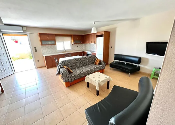 Villa Ilias