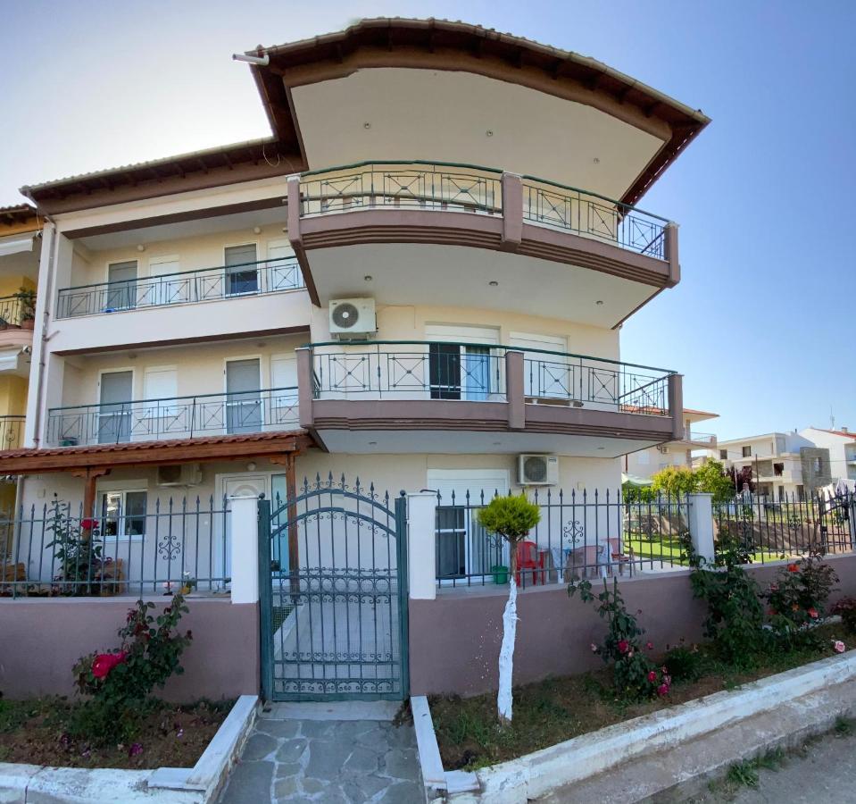 Ilias Apartamento Flogita